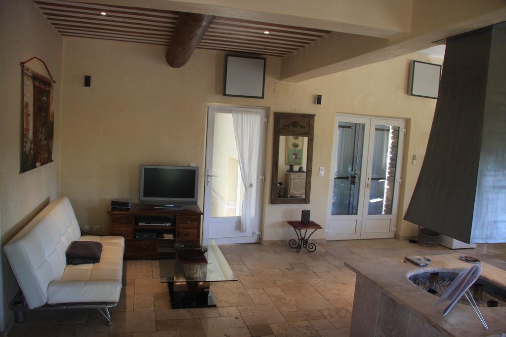 Les Pres De Gordes Villa Room photo