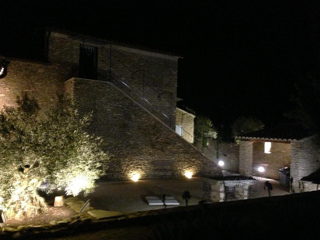 Les Pres De Gordes Villa Exterior photo