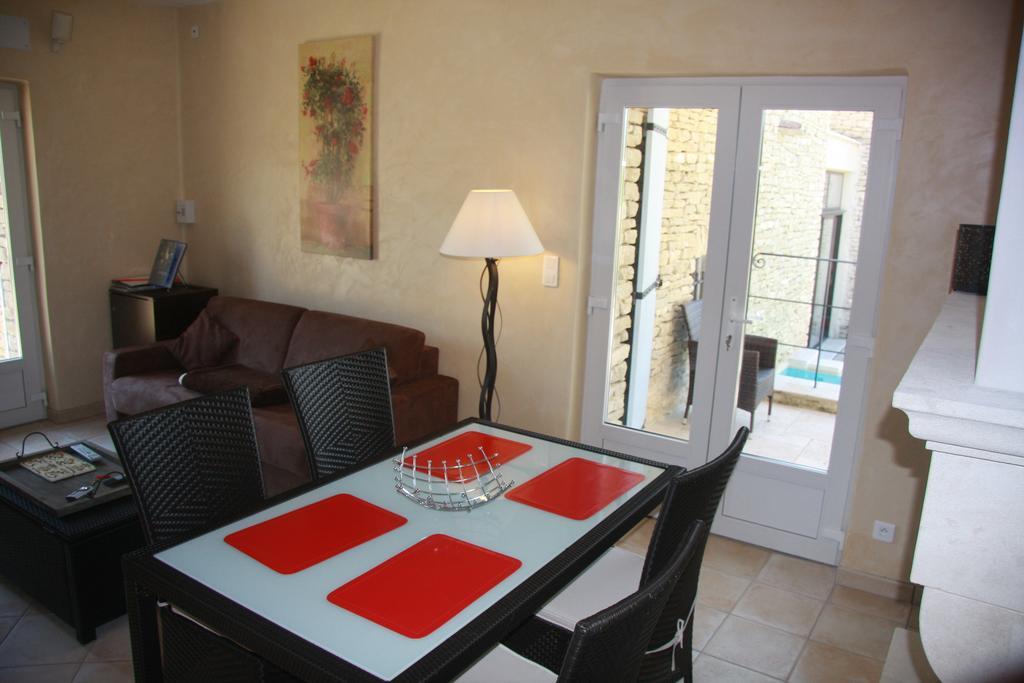 Les Pres De Gordes Villa Room photo